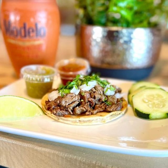 Taco Carne Asada (steak).