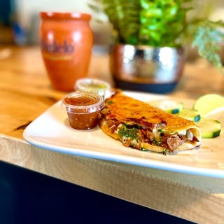 TACO QUESO BIRRIA